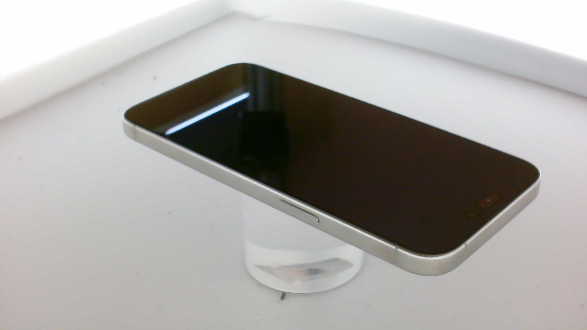 苹果【iPhone 15 Pro Max】95新 