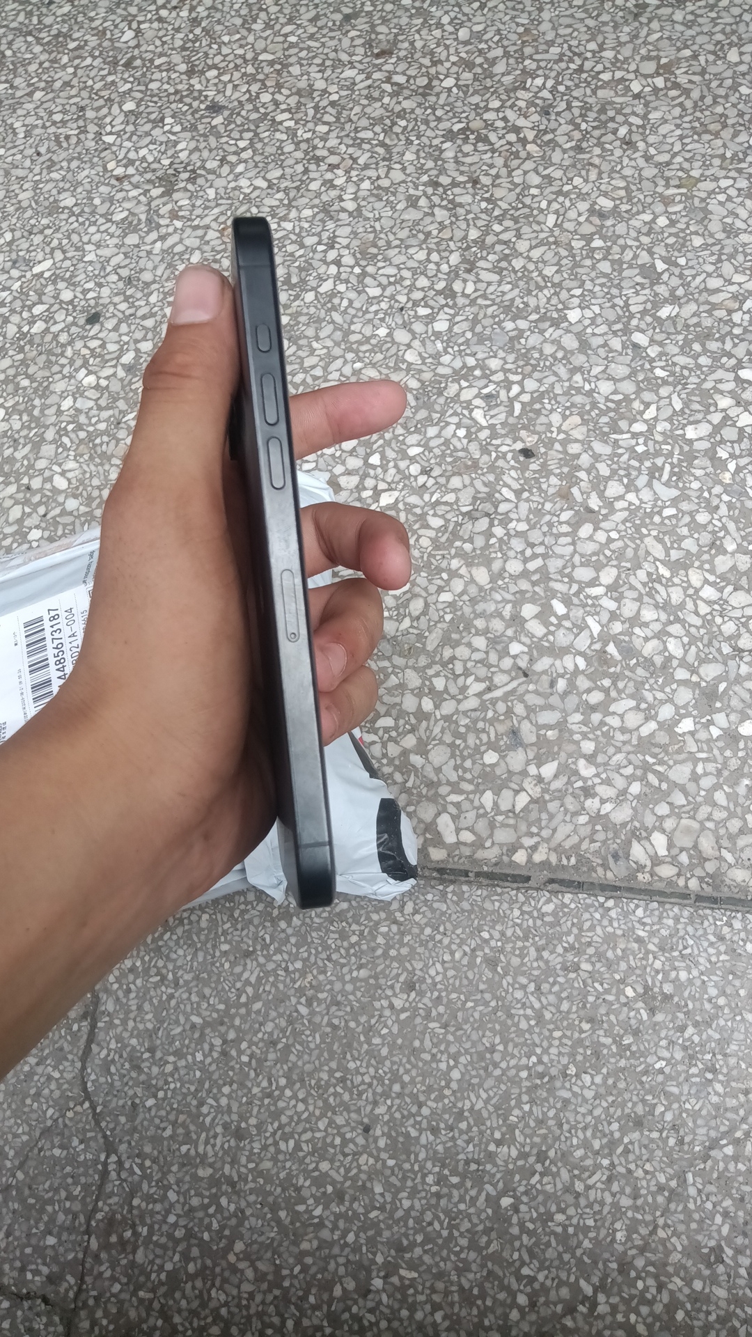 苹果【iPhone 15 Pro Max】5G全网通 黑色钛金属 256G 国行 99新 