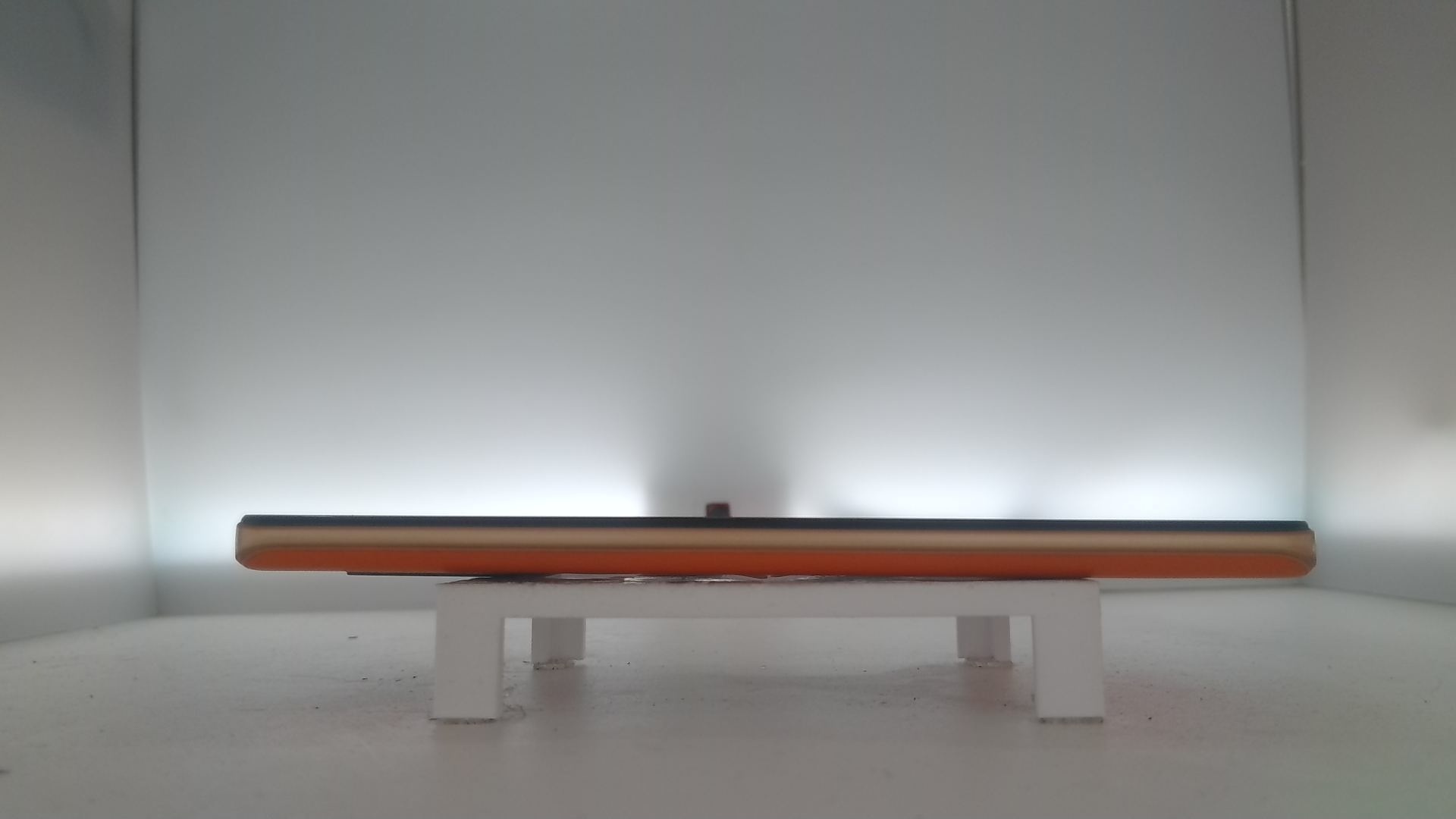 vivo【iQOO Neo7 竞速版】5G全网通 波普橙 12G/256G 国行 8成新 