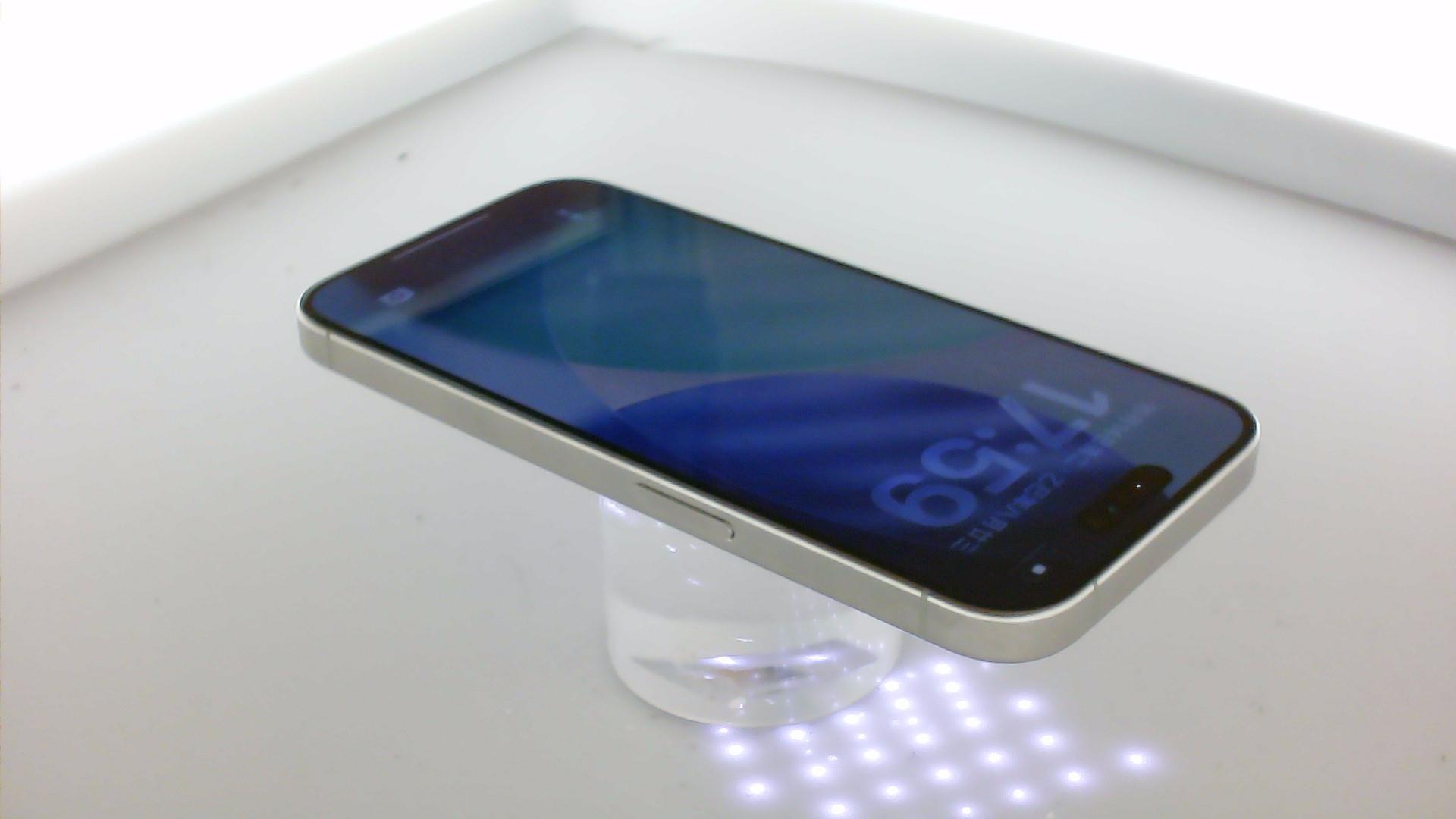 苹果【iPhone 15 Pro】95新 