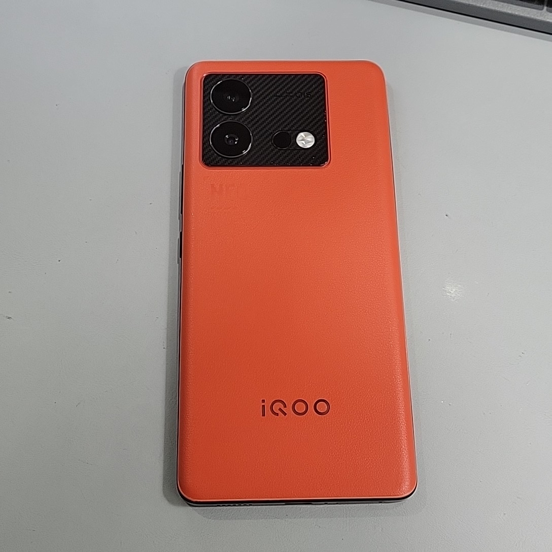 vivo【iQOO Neo8】95新 