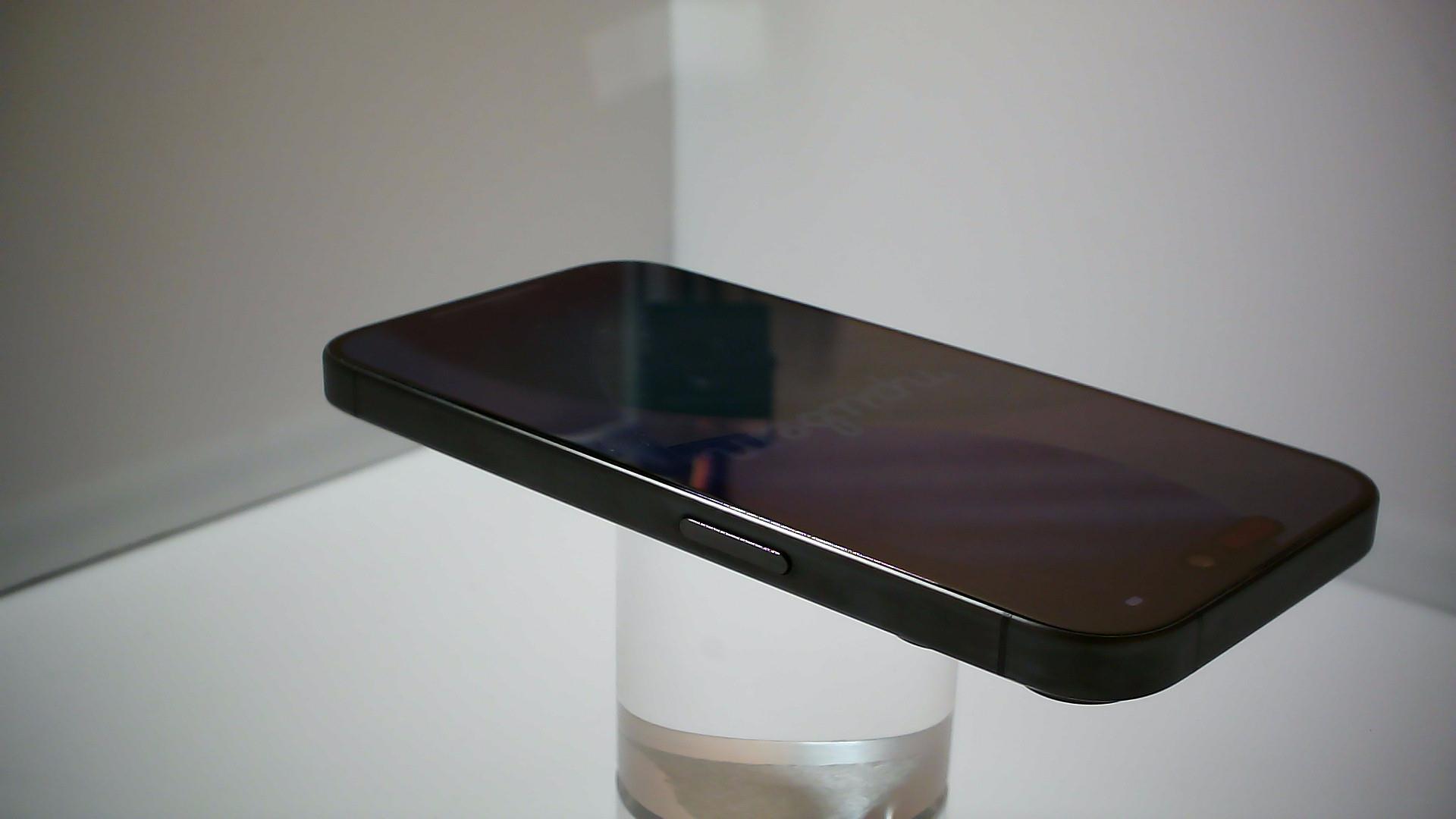 苹果【iPhone 15 Pro】99新 