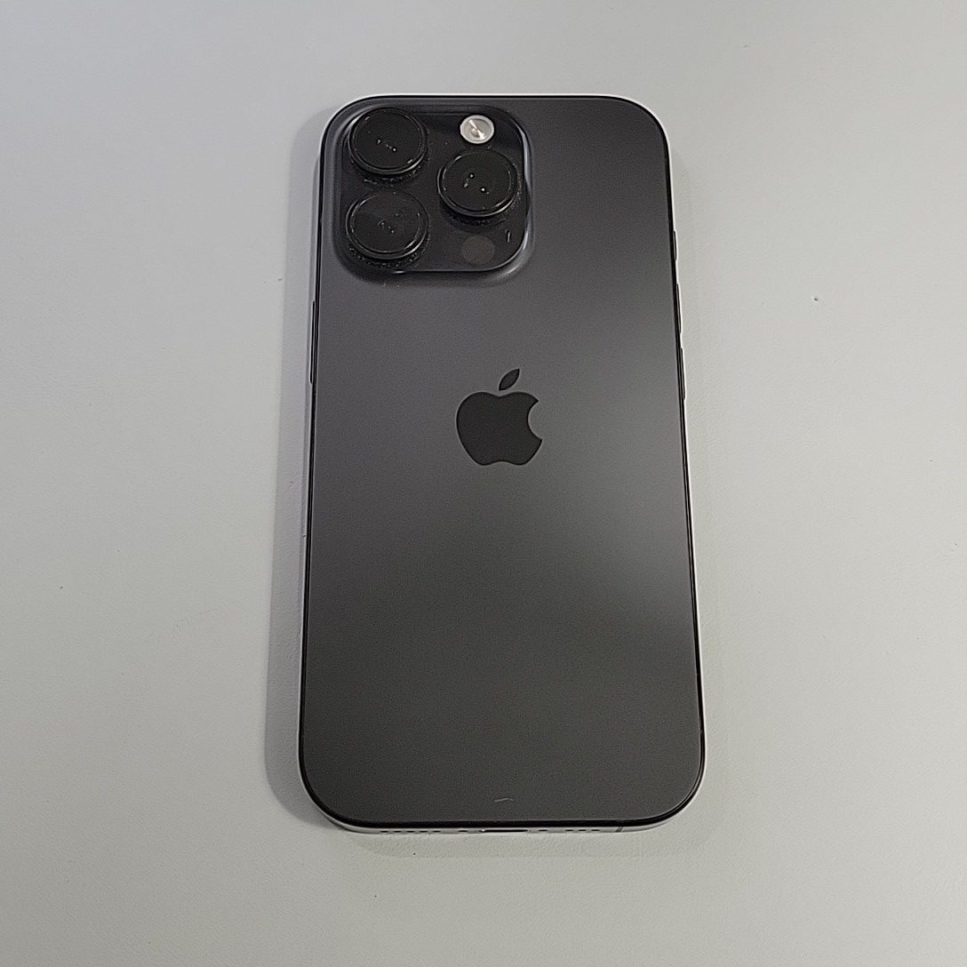 苹果【iPhone 16 pro】95新 