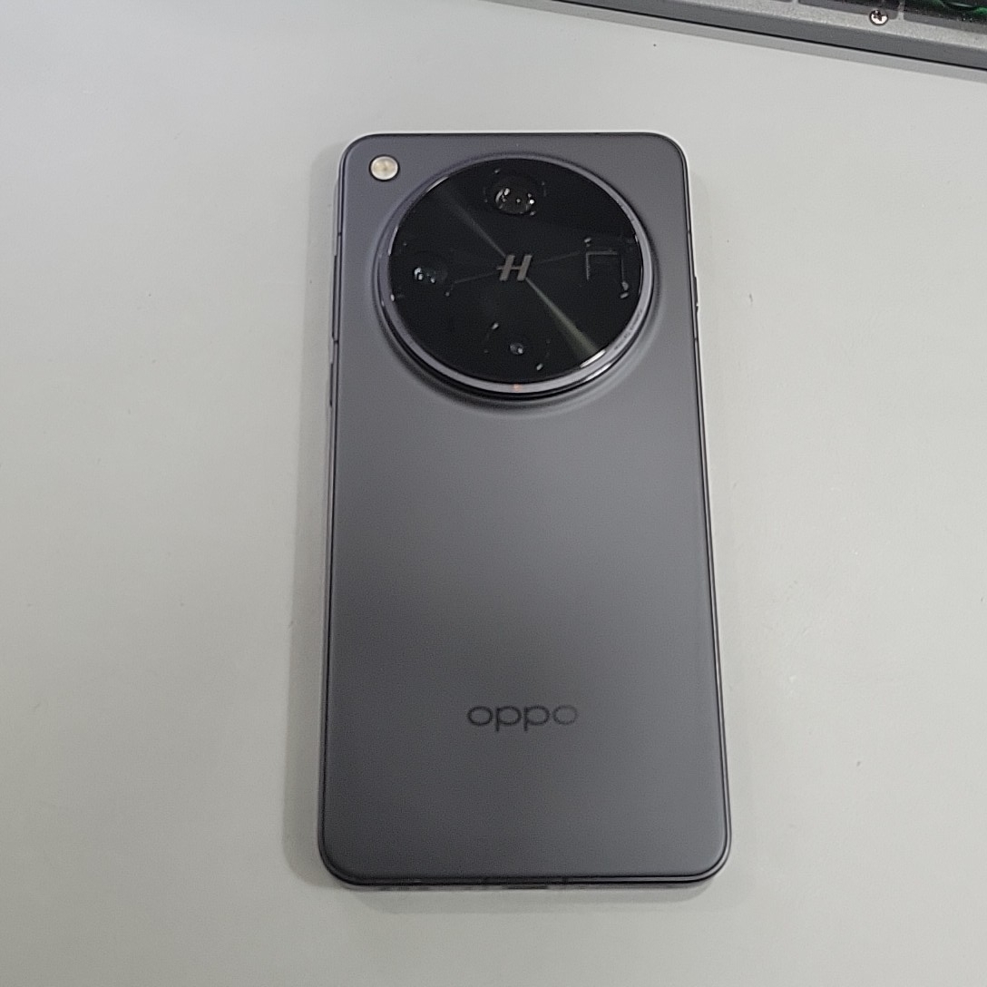 oppo【OPPO Find X8 Ultra】8成新 