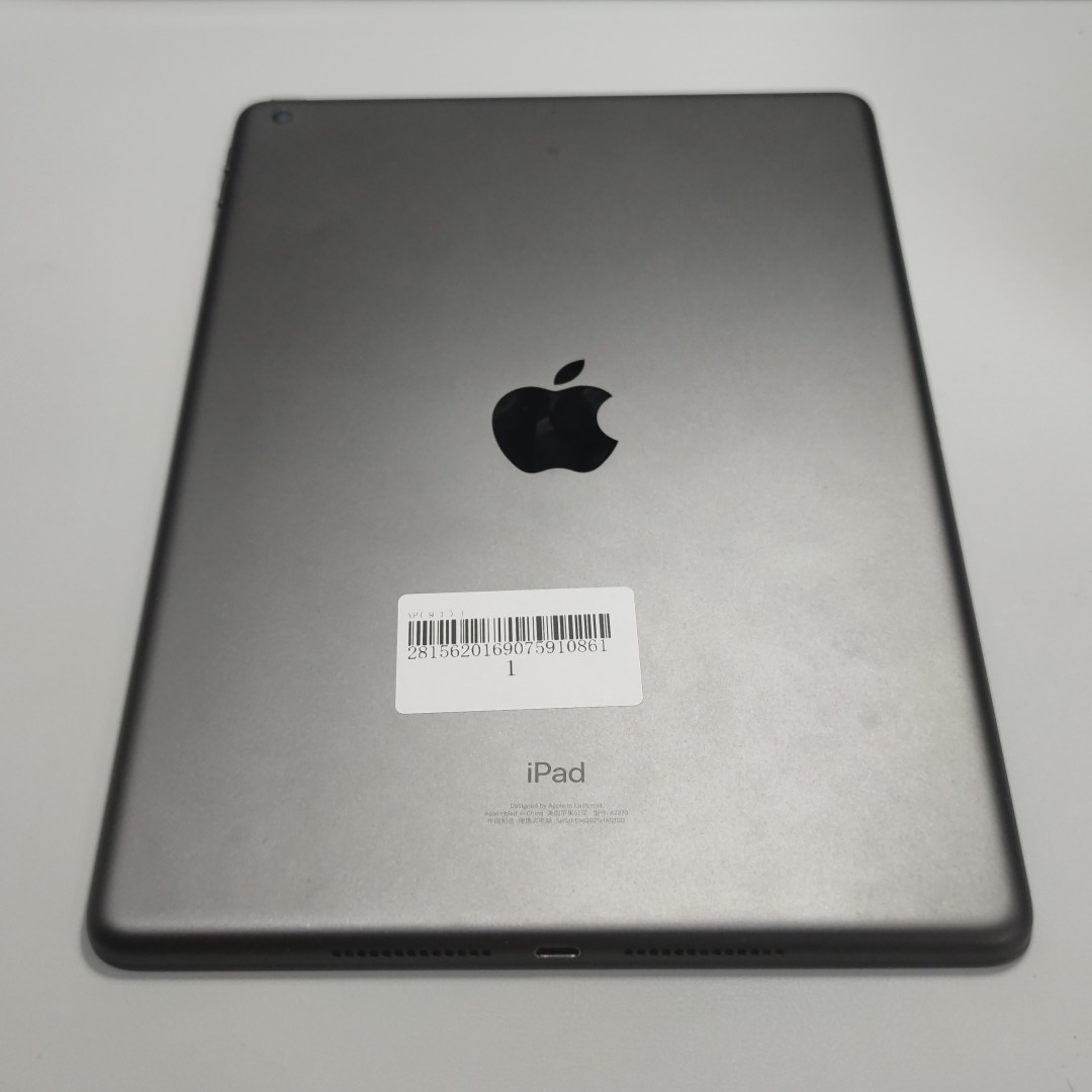 苹果【iPad8 10.2英寸 20款】WIFI版 深空灰 128G 国行 9成新 