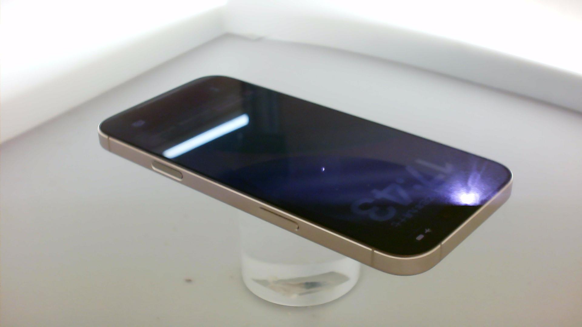 苹果【iPhone 16 pro max】9成新 