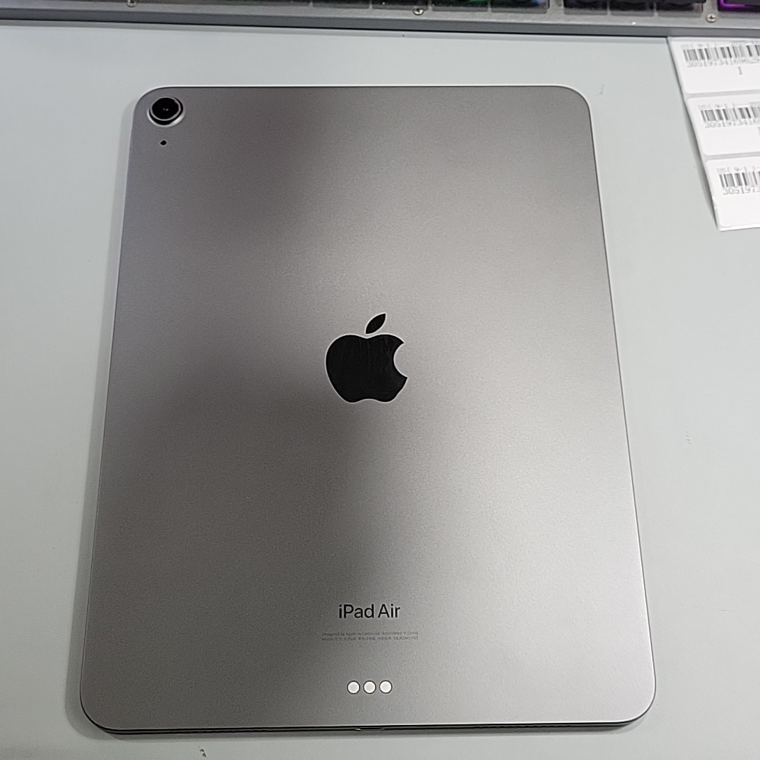苹果【iPad Air5】9成新 