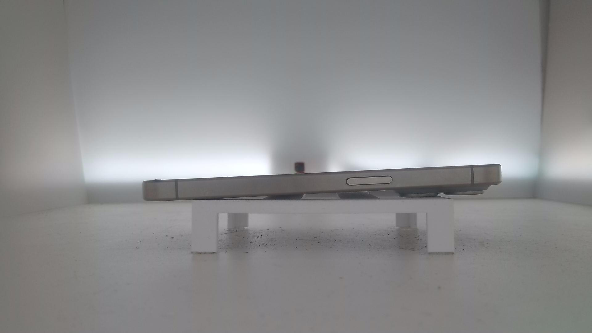 苹果【iPhone 15 Pro】99新 