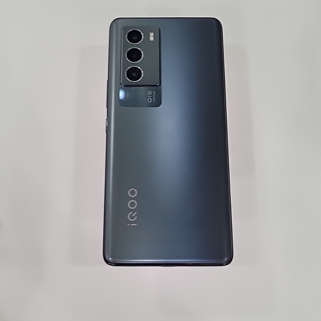 vivo【iQOO Neo5S】5G全网通 夜行空间 8G/256G 国行 95新 