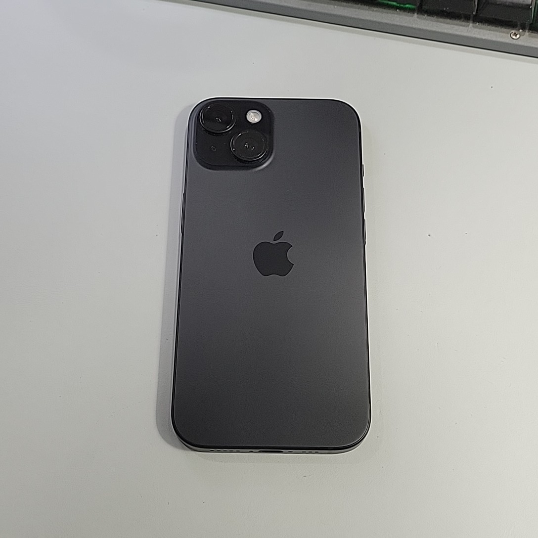 苹果【iPhone 15】99新 