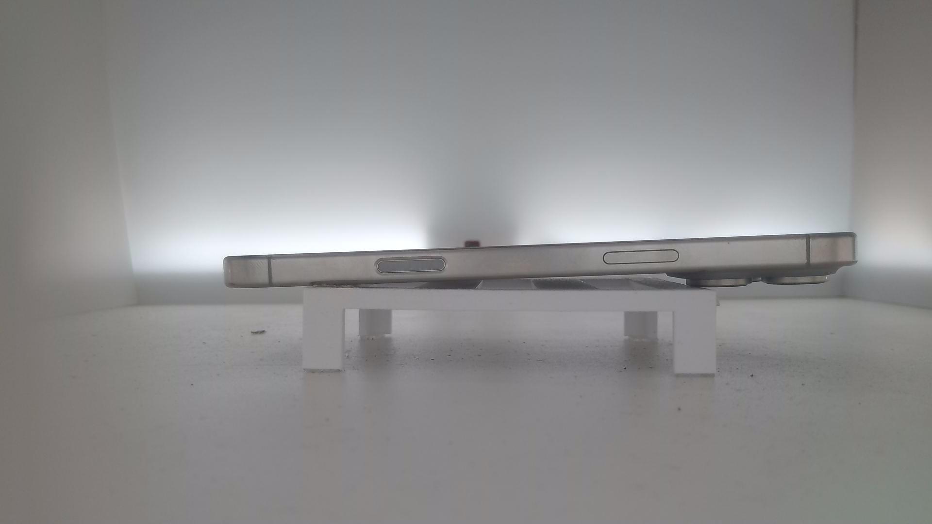 苹果【iPhone 16 pro max】9成新 