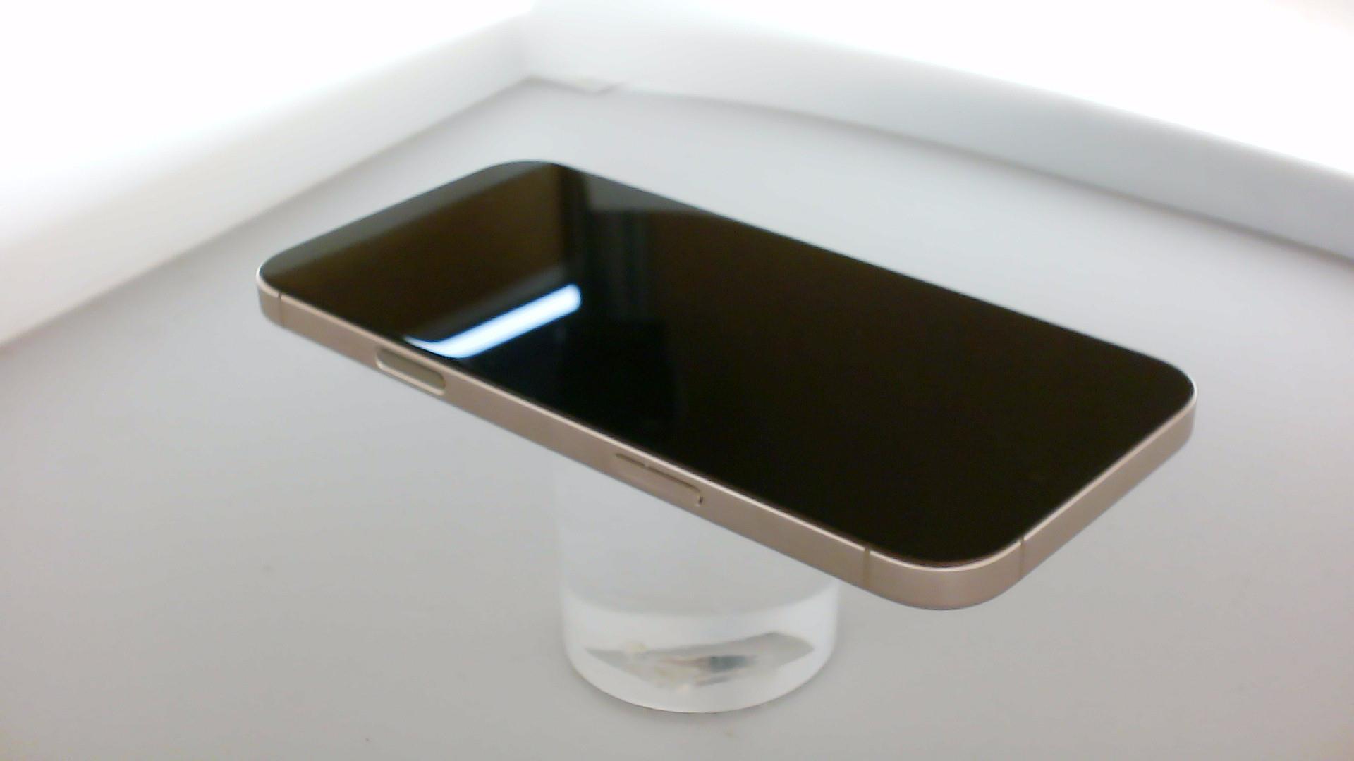 苹果【iPhone 16 pro max】95新 