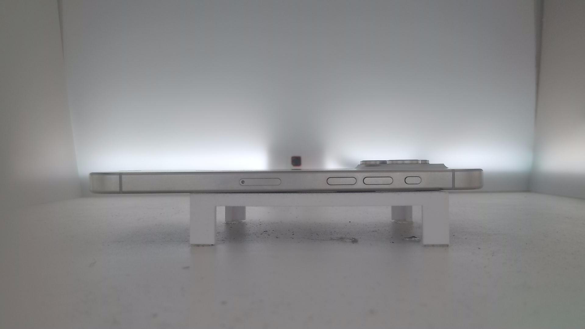 苹果【iPhone 15 Pro Max】95新 