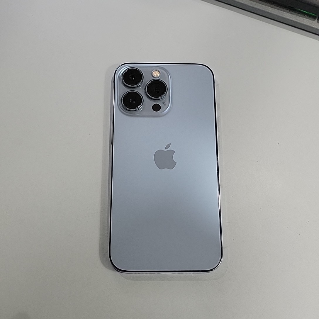 苹果【iPhone 13 Pro】95新 