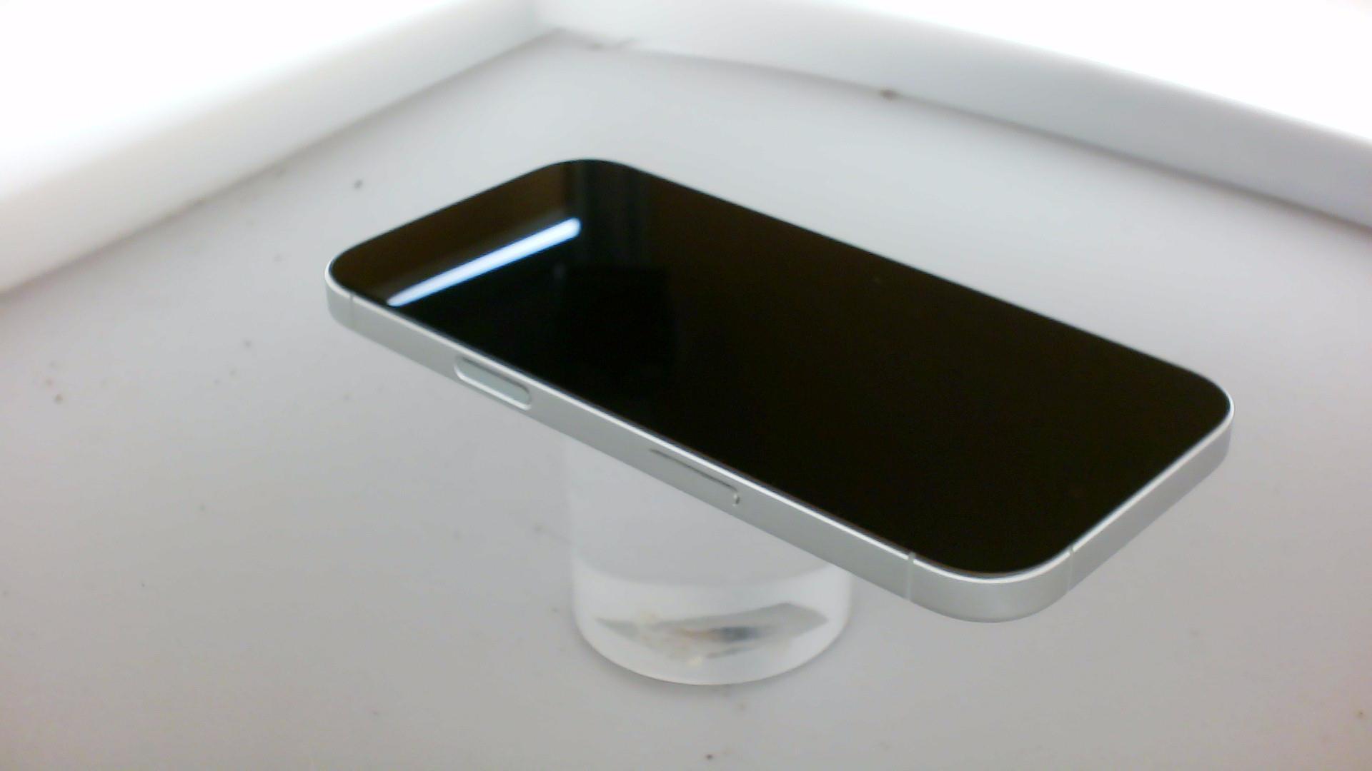 苹果【iPhone 16 pro】99新 