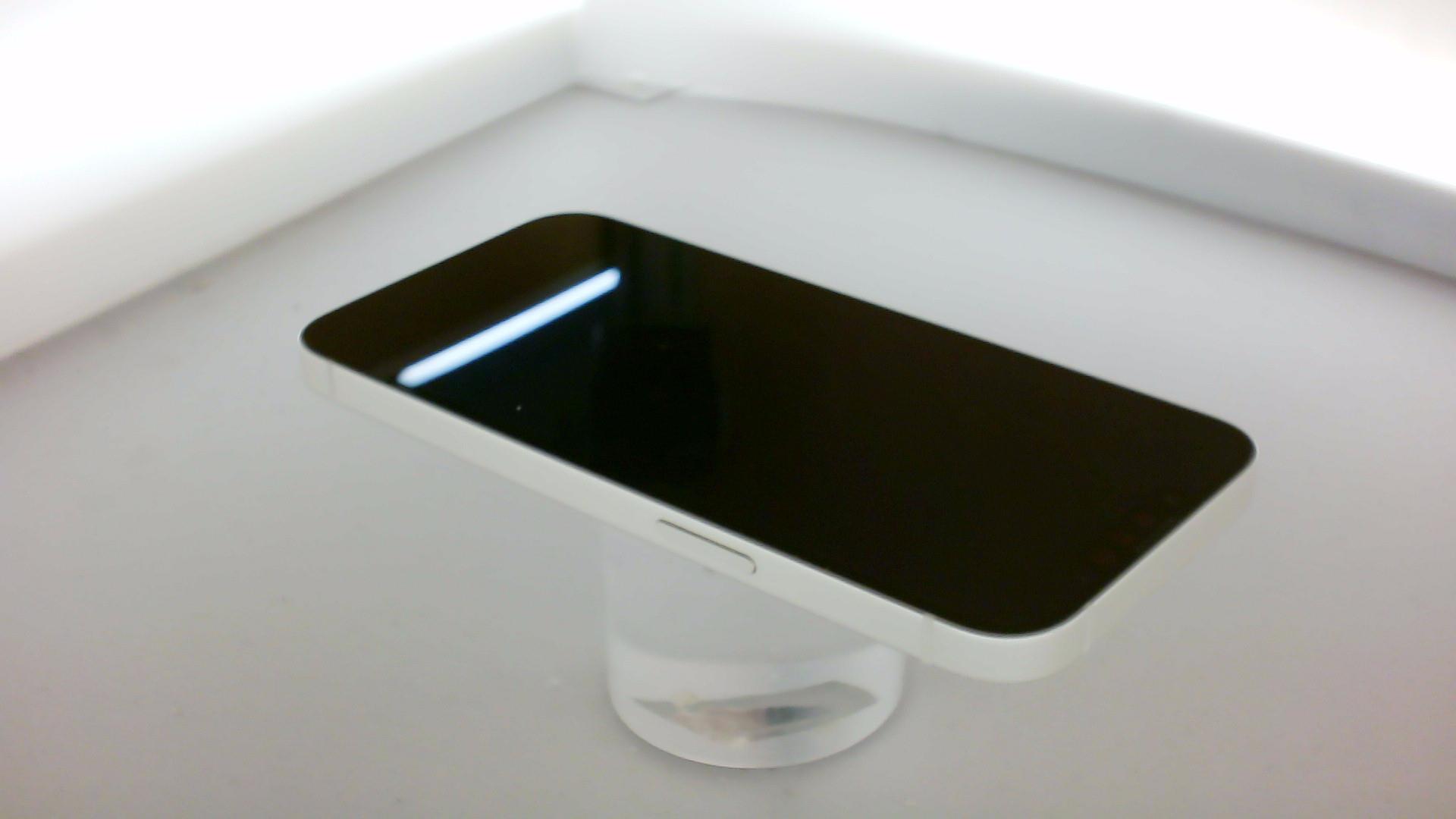 苹果【iPhone 13】5G全网通 星光色 128G 国行 8成新 