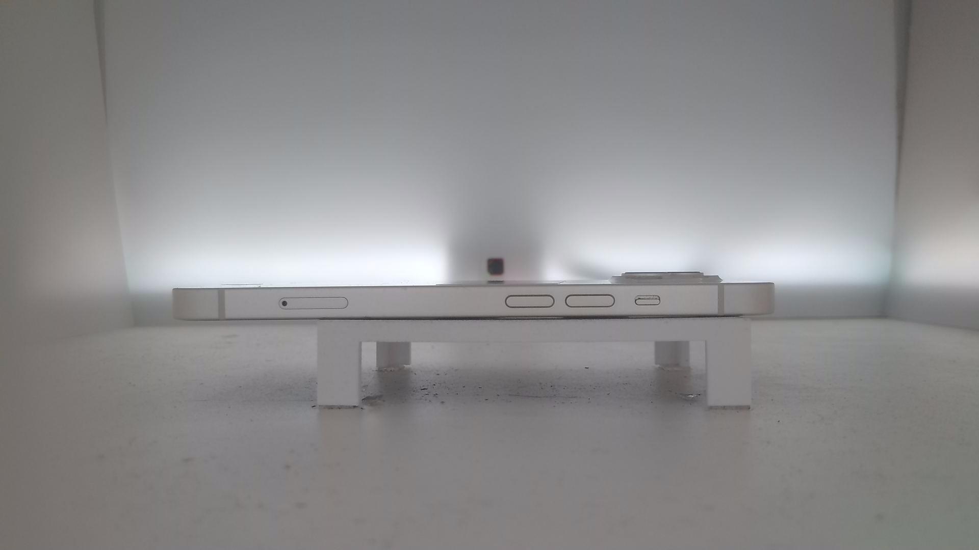 苹果【iPhone 13】99新 